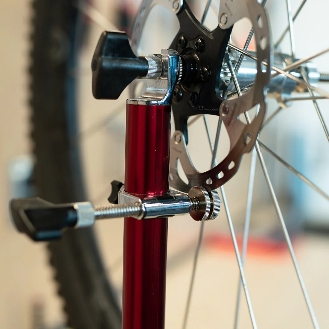 Pro Truing Stand 2.0 - Image 13